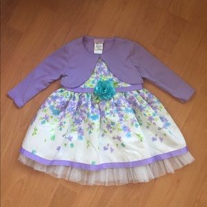 Fancy Girls Dress. Great for Easter/Wedding.